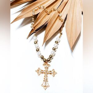 Cross necklace S437